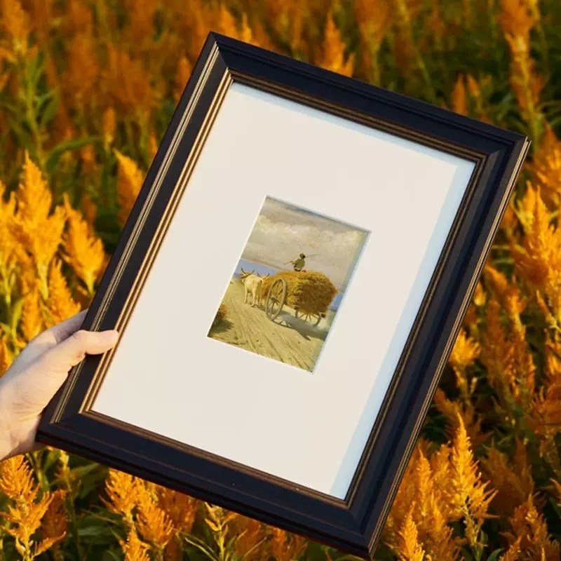 Light Luxury Wood Wall Picture Frame Digital Printing Children's Art Sketch Gouache Frame